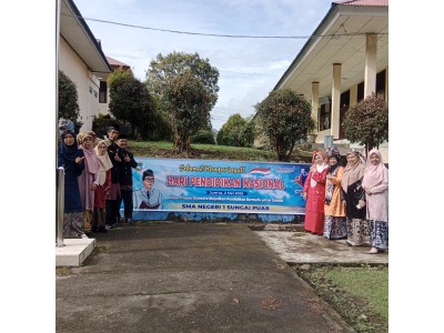 Hardiknas 2 mei 2025